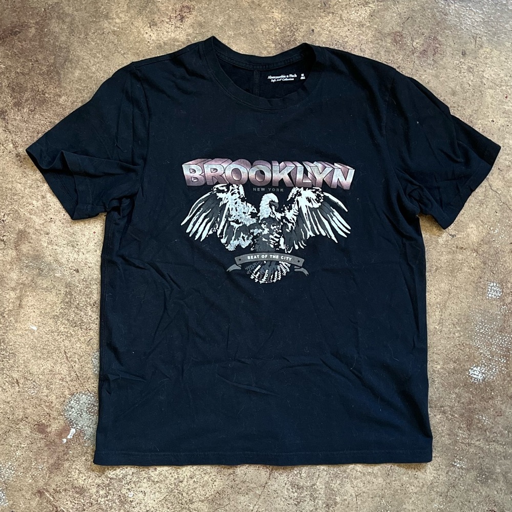 Abercrombie and fitch boyfriend graphic tee